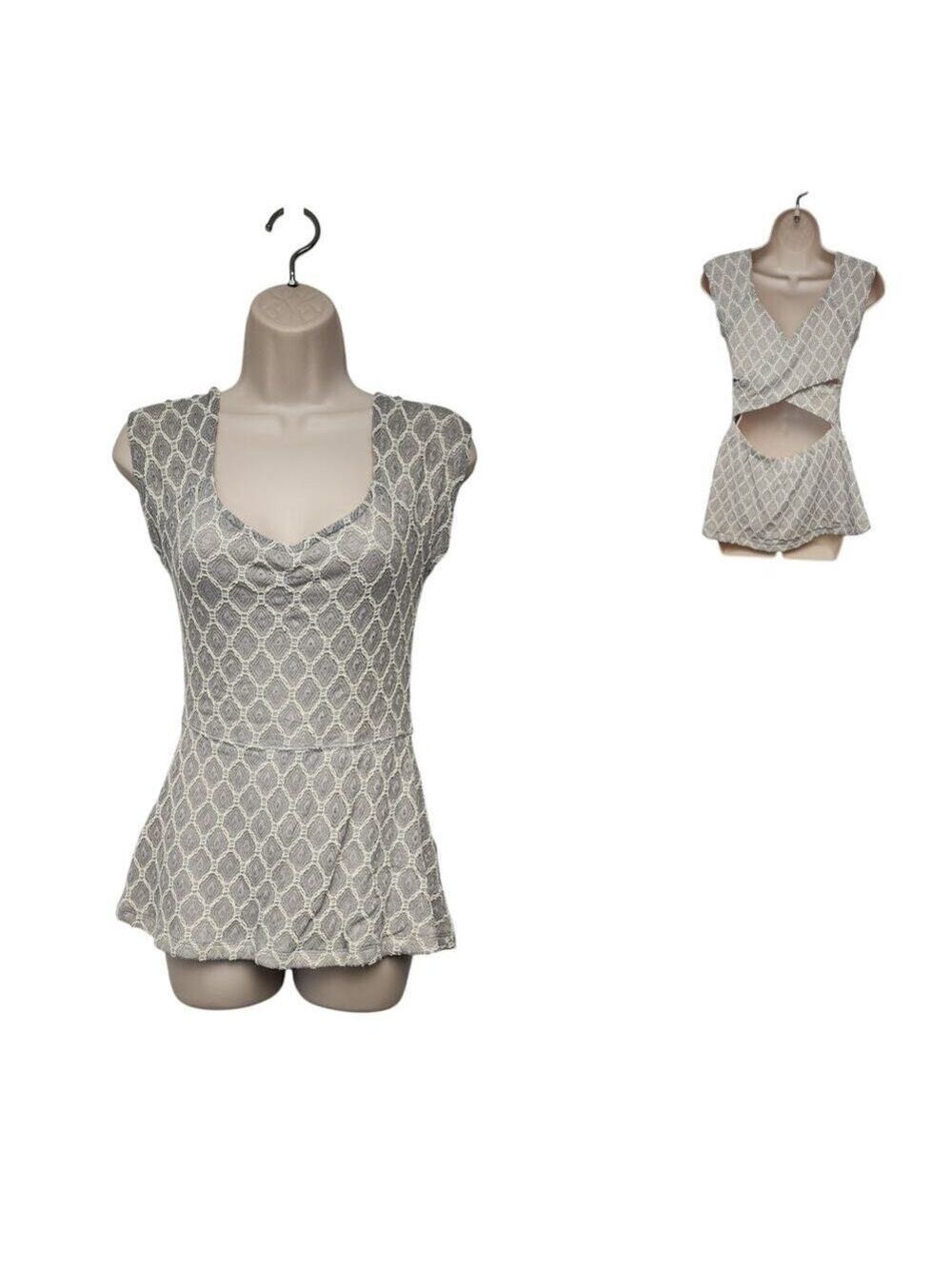 Anthropologie Delatta Criss Cross Cutout Back Lace Blouse Size M Gray/Cream